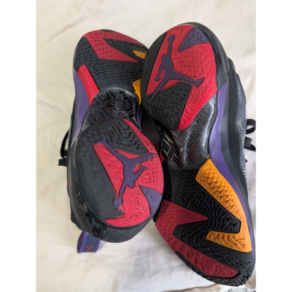 Air Jordan 37 Raptors Black Basketball Sneakers 6Y Red - Picture 9 of 9